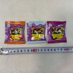 海外・日本製品のサルベージ品　ハロウィーン　こんにゃくゼリー　３フレーバー　約78個入りの画像