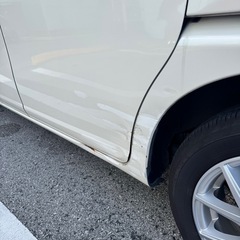 ムーヴキャンバス　傷凹み有りの画像