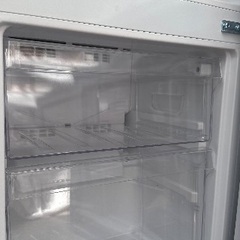 🟦冷蔵庫番号56 Haier 2022年製【140ℓ】大阪府内全域配達無料 保管場所での引取は値引きしますの画像