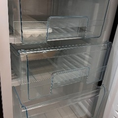 🟦冷蔵庫番号57 アイリスオーヤマ 2022年製【スリムタイプ 162ℓ】大阪府内全域配達無料 保管場所での引取は値引きしますの画像