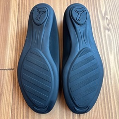 プーマ　ソフトフォーム+ PUMA SOFTFOAM 23cm ヨンギ　フラットシューズの画像