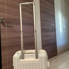 スーツケース　約36リットル
の画像