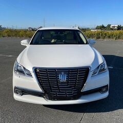 210クラウンハイブリッドロイヤルサルーンGの画像