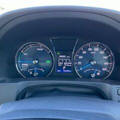 210クラウンハイブリッドロイヤルサルーンGの画像