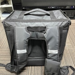 ウーバーイーツのバックの画像