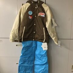 ★新品★スキーウェア　160㎝の画像