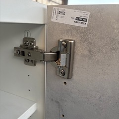 値引きしました。テレビ台　IKEA 美品　天板おまけつきの画像