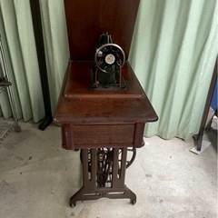 IKKOㅤㅤㅤㅤㅤㅤㅤㅤㅤㅤㅤㅤㅤ木製ミシンの画像