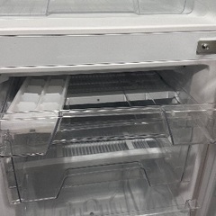 🟦冷蔵庫番号61 アイリスオーヤマ 2023年製【142ℓ】大阪府内全域配達無料 保管場所での引取は値引きしますの画像