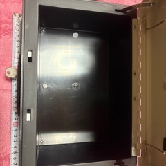 手提げ金庫　携帯金庫の画像