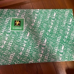 【未使用】小皿と果物フォークの画像