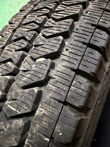 冬タイヤ　BRIDGESTONEBRIDGESTONE