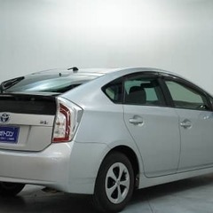 プリウス　人気のハイブリッド車！の画像