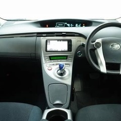 プリウス　人気のハイブリッド車！の画像