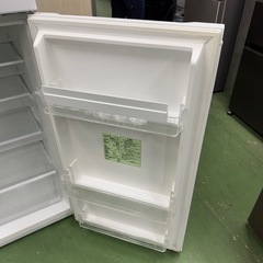 211 ヤマダセレクト　大きめサイズ　冷蔵庫　中型　236L 200L強　小型　一人暮らし　同棲使用も可の画像
