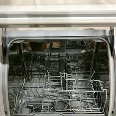 【北見市発】アクア AQUA 電気食器洗い機 ADW-GM3 2021年製 白 一人暮らし (E3690mkmYM)の画像