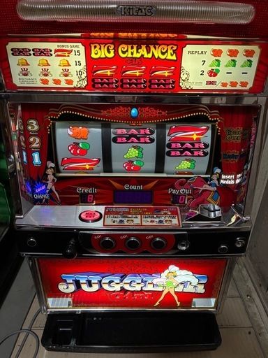 パチスロ　スロット　実機　ジャグラー　4号機