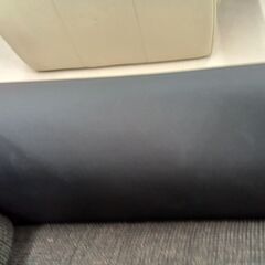 リユースのサカイ栃木店★ジモティ割あり★  ソファー ダークブラウン×ブラック W135×D76×H88 クリーニング済み TC11353の画像