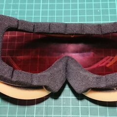 スノーボード・スキーゴーグル・メンズ・レデース　SWANS製のケース2個付きの画像