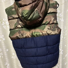 ZARA MAN ザラ ダウンベスト （Ｍ） 迷彩 ネイビーの画像