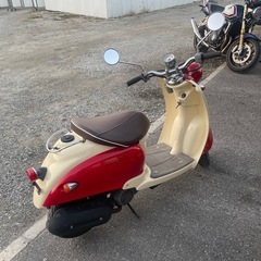 YAMAHA ビーノ　２スト　ハローキティモデルの画像