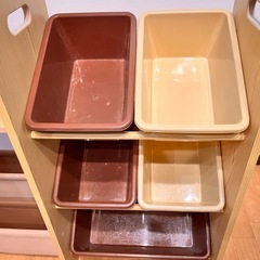 おもちゃラックの画像