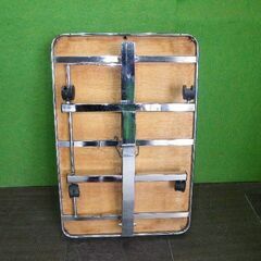 折りたたみスチールワゴン 横幅90cm×奥行60cm (補強バーに若干歪みあり)■陳列・セール・催事■I-217の画像