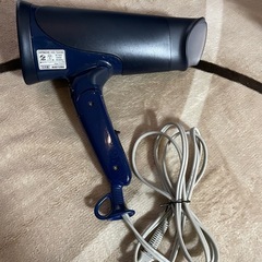 【受渡予定者決定済】ヘアドライヤーの画像