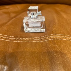 Dior ブルーミングブーケ 香水の画像