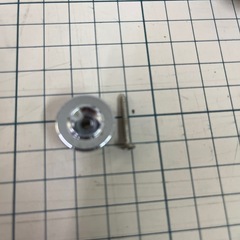 Squier Standard series Jazz Bassペグ・ヘッド部品の画像