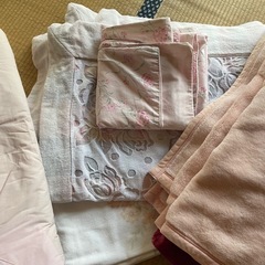 掛け布団、毛布などのセットの画像