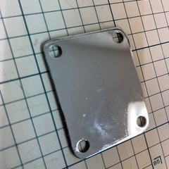 Squier Jazz Bassジョイントプレートの画像