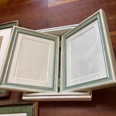 【10月末まで】グリーン系　額縁３.点セット　フォトフレームの画像