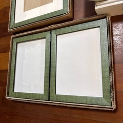 【10月末まで】グリーン系　額縁３.点セット　フォトフレームの画像