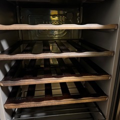 【ジャンク品】フォルスタージャパン　ワインセラーFJC85Gの画像