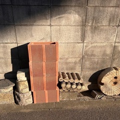 【無料】【引取限定】コンクリートブロックお譲りします2025/10/29～ 12の画像