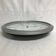 【北見市発】RADIO CONTROLLED 壁時計 シルバー (E3696wM)の画像