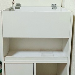 ミラー付き化粧台の画像