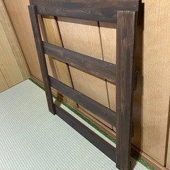 DIY木製・フライパンや工具を吊るして収納の画像