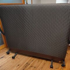 リクライニング折りたたみセミダブルベッドの画像