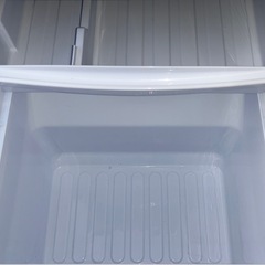 配達設置無料 特価 シャープ 冷凍冷蔵庫 137L つけかえどっちもドア 自動霜取機能付の画像