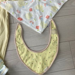 ベビー服　ロンパース　肌着　ベビー用品　スタイ　よだれがけ　ベビースタイの画像