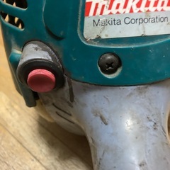 マキタ草払い機の画像