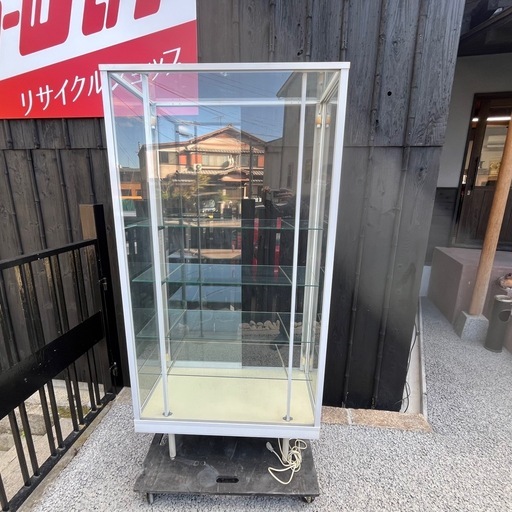 ✨高級感あふれる✨ ?【ガラスのショーケース】?