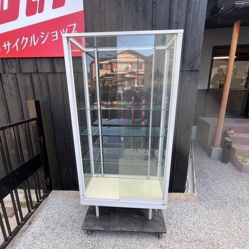 ✨高級感あふれる✨ ?【ガラスのショーケース】?
