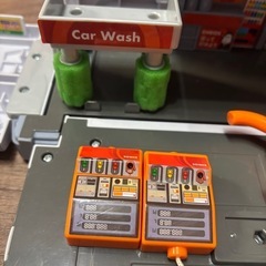 トミカぶるっと給油!おしごと 変形ガソリンスタンドの画像