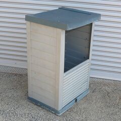 配達先決定🚚　無料配達します🚚灯油・釣り道具保管に！💖ウッディロッカー💖 幅57×奥48×高92cm💖アイリスオーヤマ💖の画像