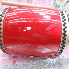 12.800円　小太鼓24cm撥サージ/モス布付き　エイサーへ行こうの画像
