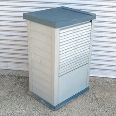 配達先決定🚚　無料配達します🚚灯油・釣り道具保管に！💖ウッディロッカー💖 幅57×奥48×高92cm💖アイリスオーヤマ💖の画像