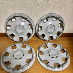 ★限定モデル★トヨタ 200系 ハイエース ５０周年記念 限定車 純正 ハイグロス ホイールキャップ ホイールカバー 
1台分 4枚　の画像